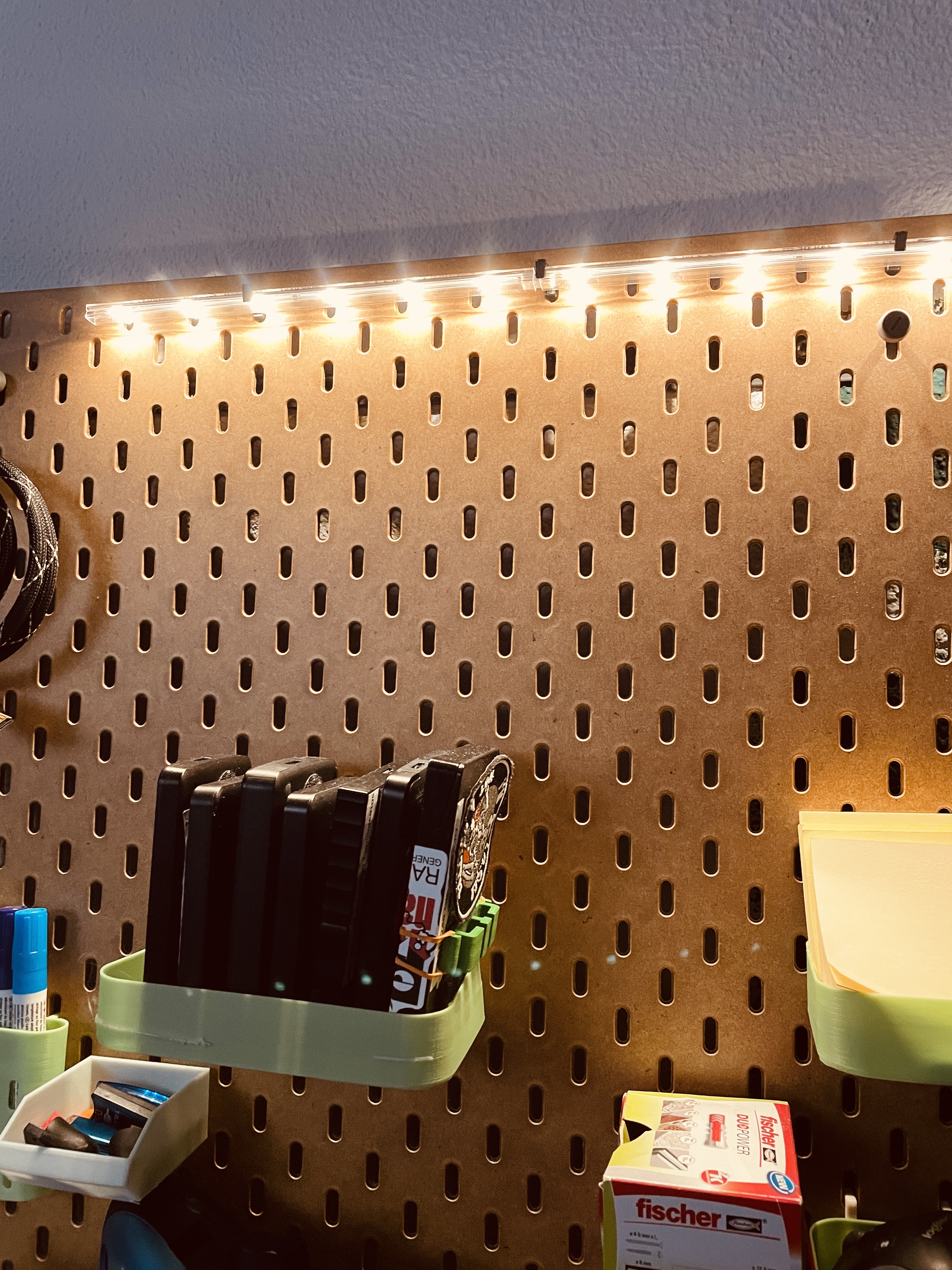 LEDBERG LED IKEA HOLDER FOR SKADIS IKEA PEGBOARD