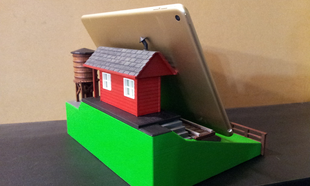 Miniatura 2 do modelo 3D IPAD STAND (STEAM ENGINE)