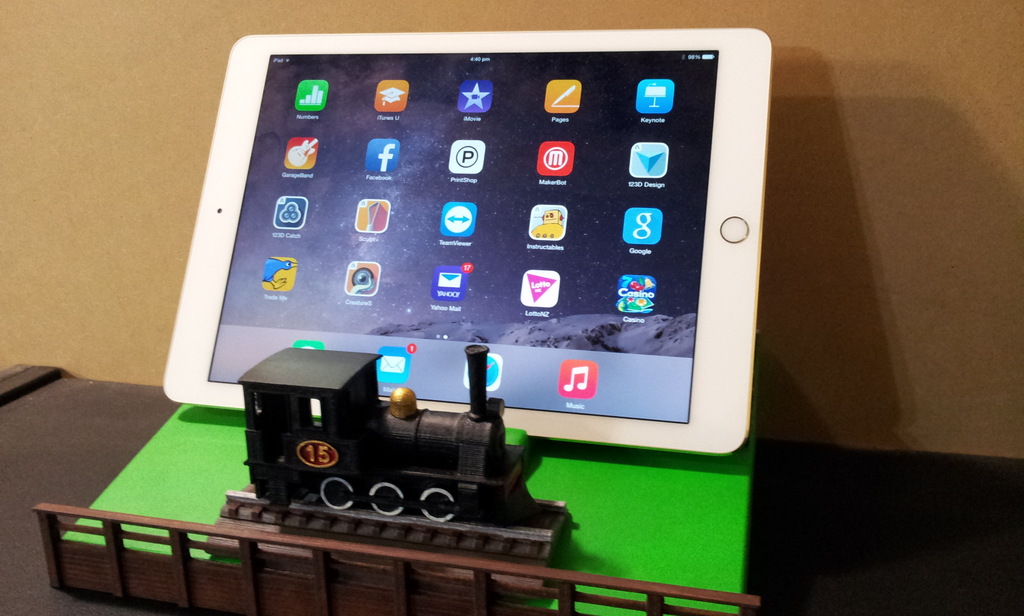 Miniatura 6 do modelo 3D IPAD STAND (STEAM ENGINE)