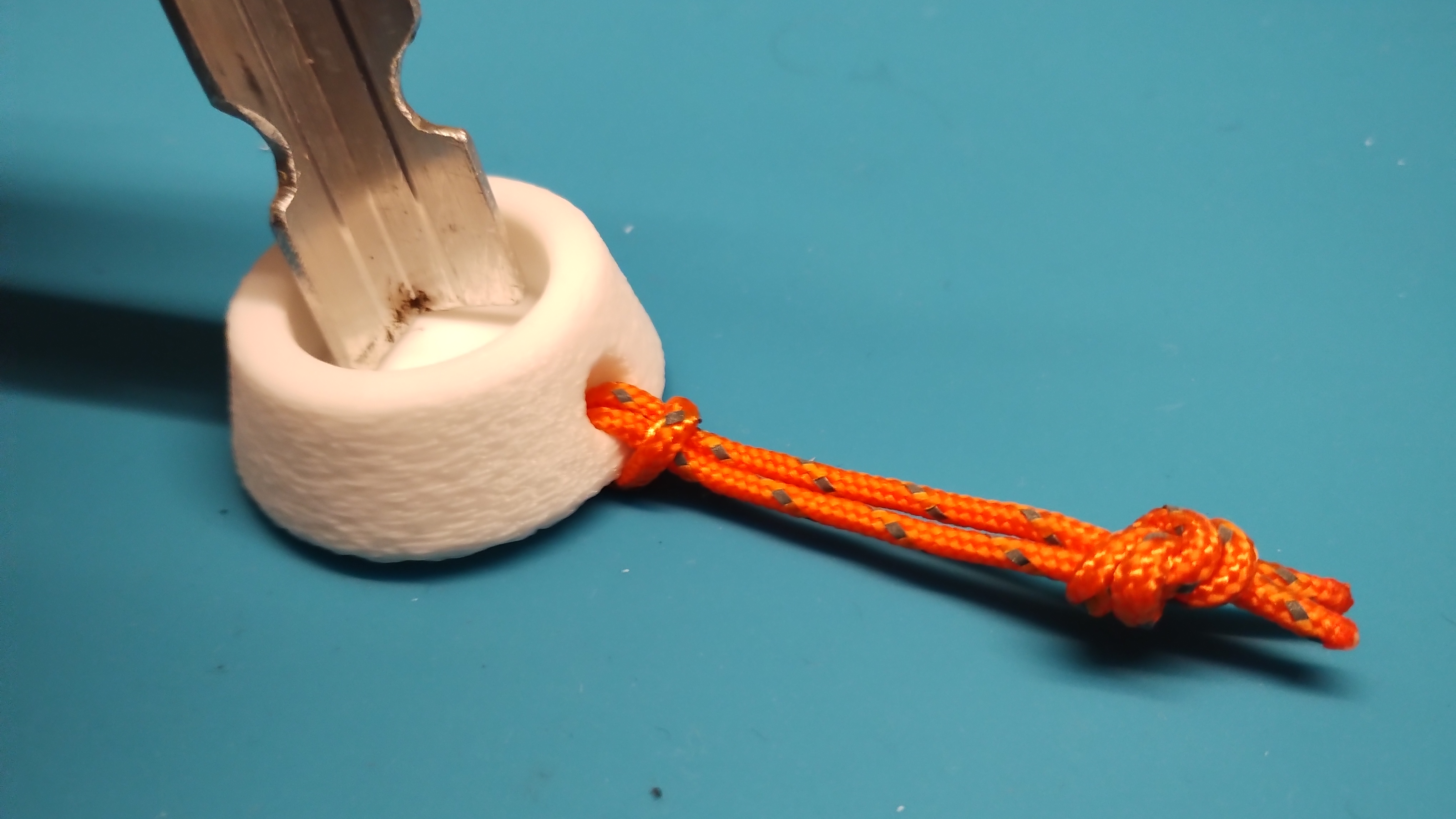 Universal tent peg pusher