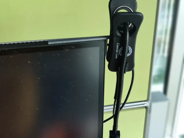Monitor stand for Center Cam