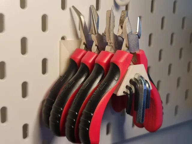 Small pliers hanger for Ikea Skadis