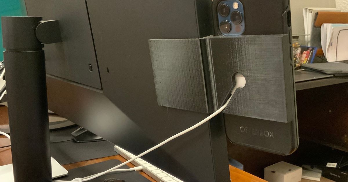 MagSafe Monitor Mount by Mike Download free STL model