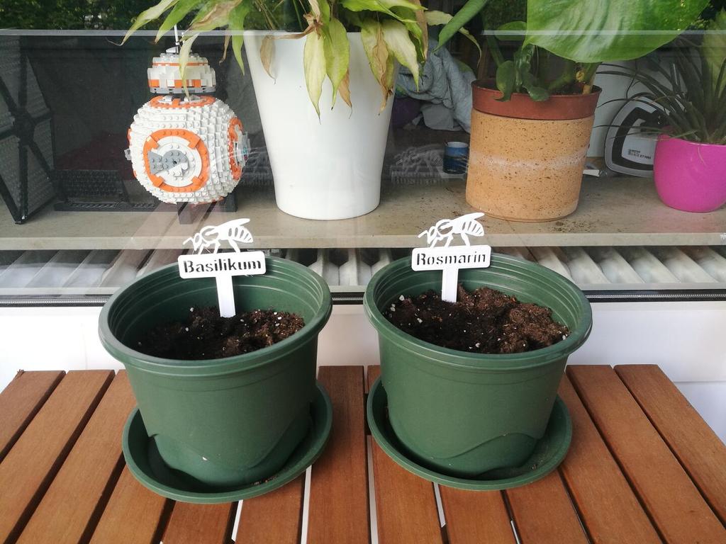 Planter Signs