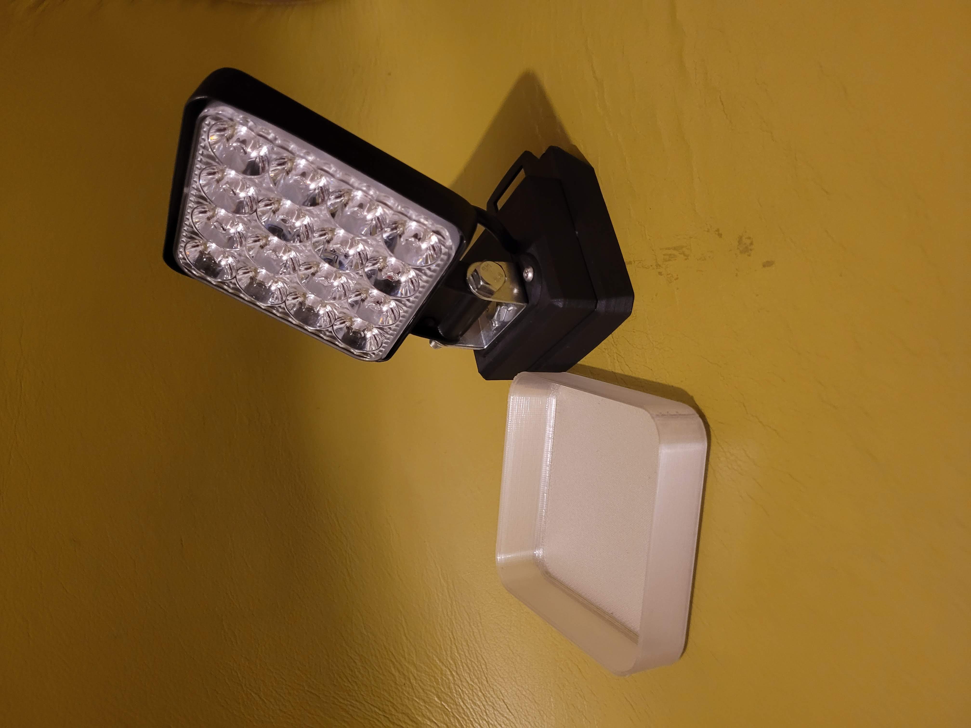 Diffuser for 8x8cm floodlight (Parkside 20v) by JW693D Download free STL model