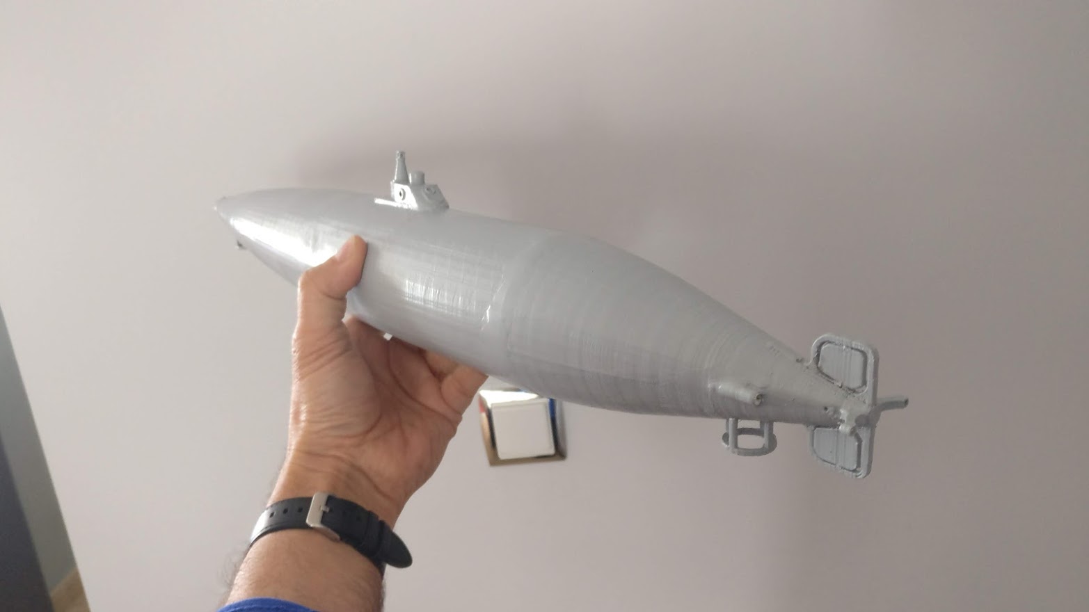 submarino peral por partes para editar y mejorar