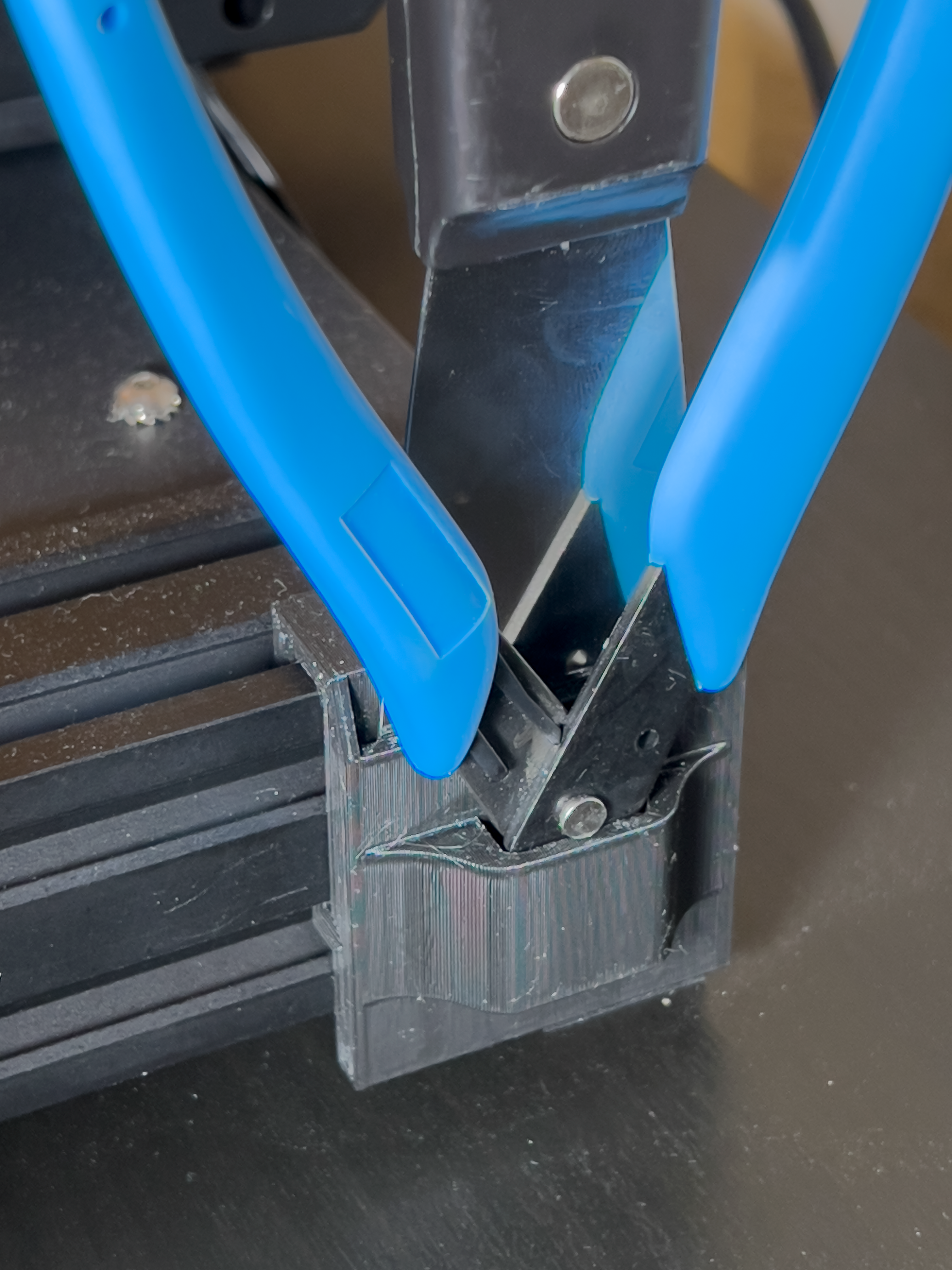 Ender 3 v2 Tool holder (updated 7/16/2022)