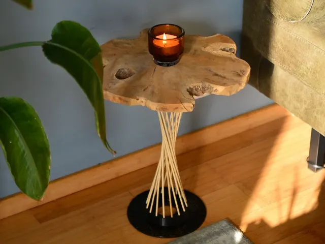 Designer Hyperboloid Side Table from prusa filament spool and bamboo skewers.