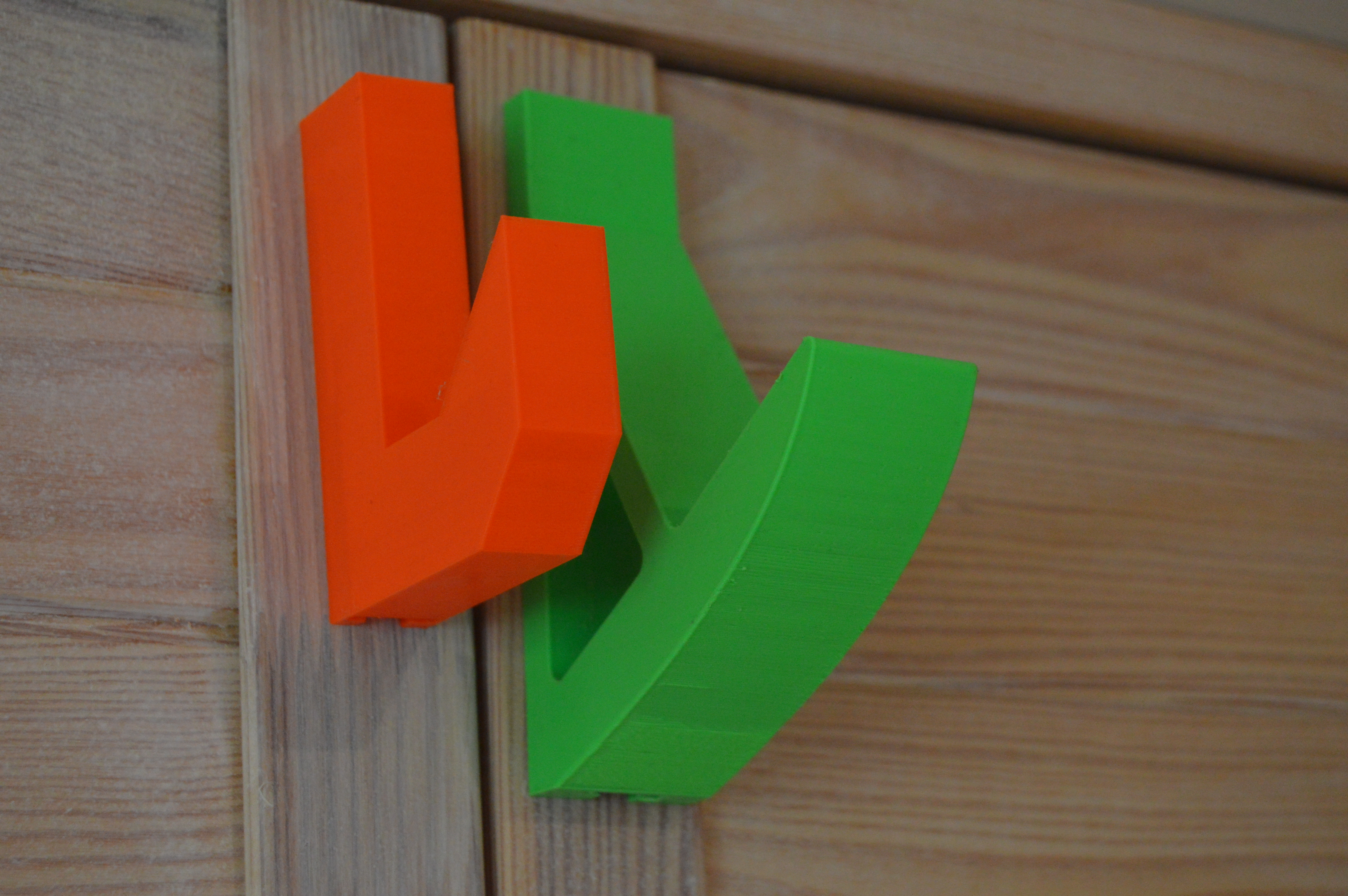 Miniatura 10 do modelo 3D Detachable wall hooks