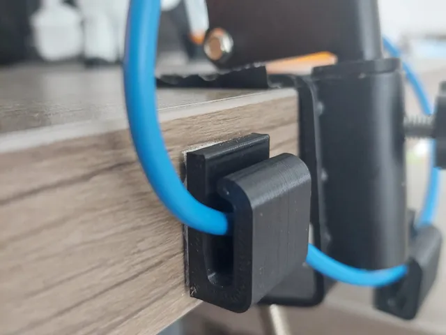Cable holder for Headphones