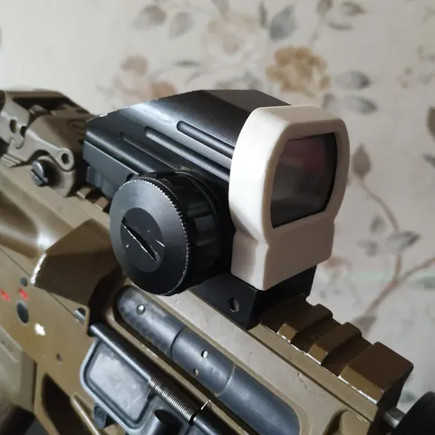 Airsoft scope protector cap