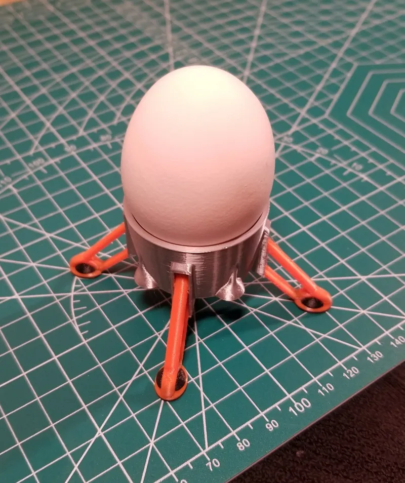 Egg Lander Stand da Jamie Claye | Scarica il modello STL gratuito ...