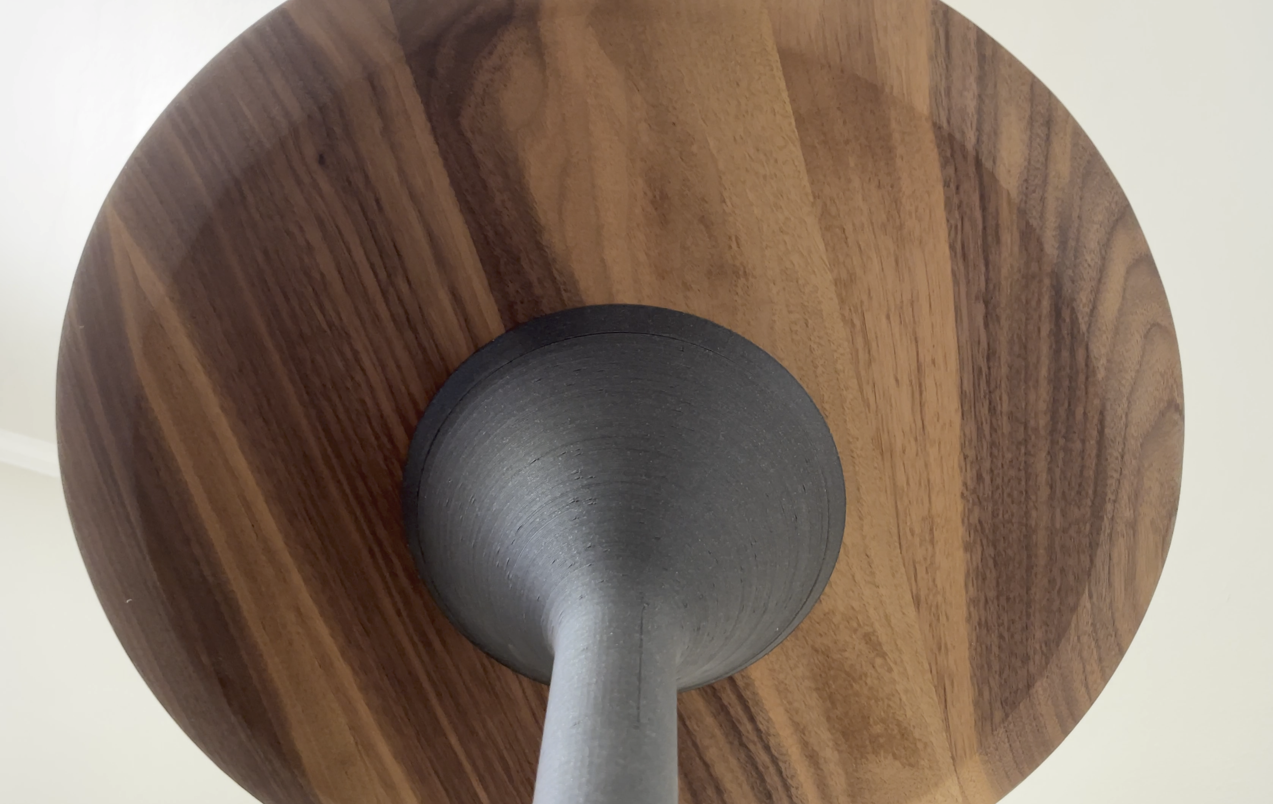 Miniatura 3 do modelo 3D Modern Side table Base