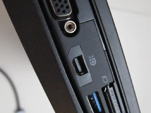 Lenovo ThinkPad X220 DisplayPort to MiniDP insert
