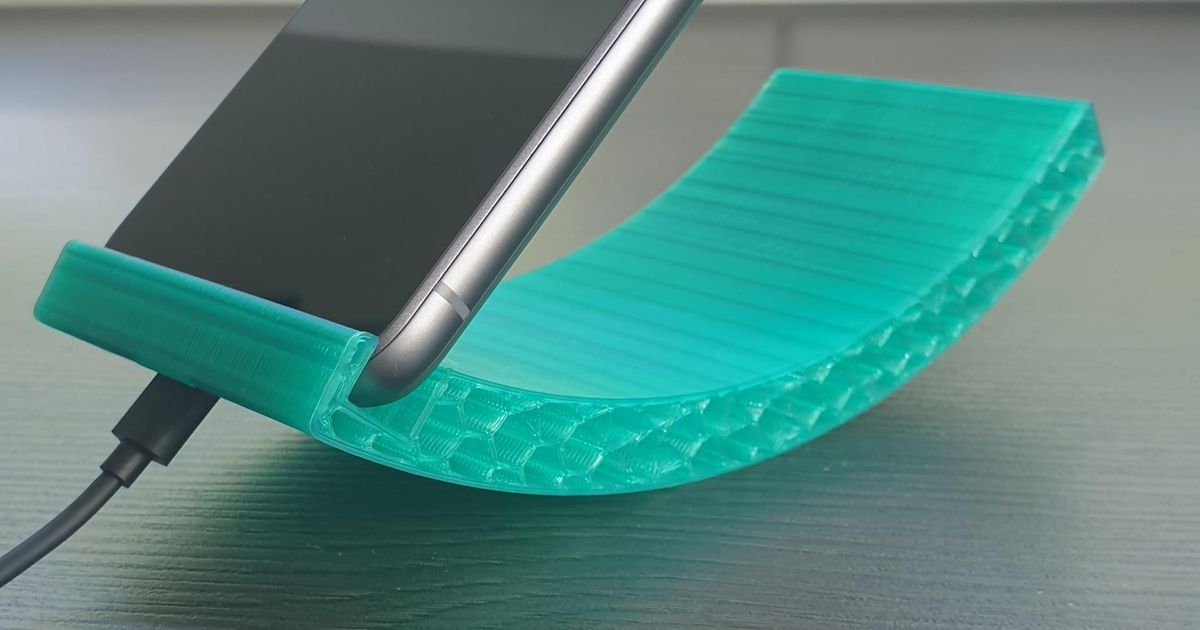 Customizable swinging phone holder by NobodysNightmare Download free