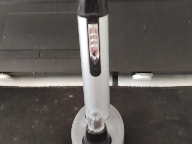 Stand pour tondeuse nez barbe / Stand for beard nose trimmer