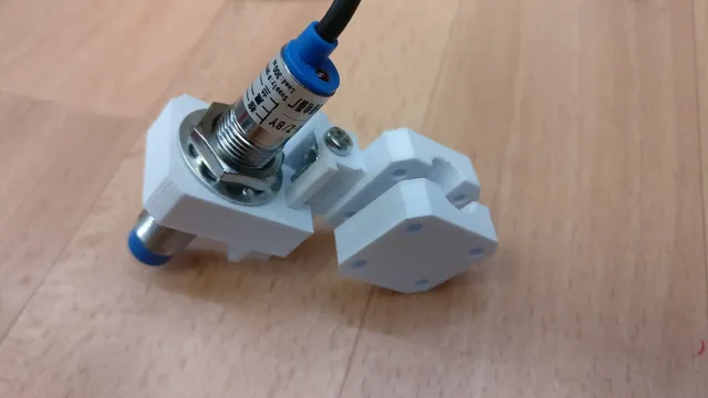 Inductive Proximity Sensor Mount adjustable Sparkcube Beromount