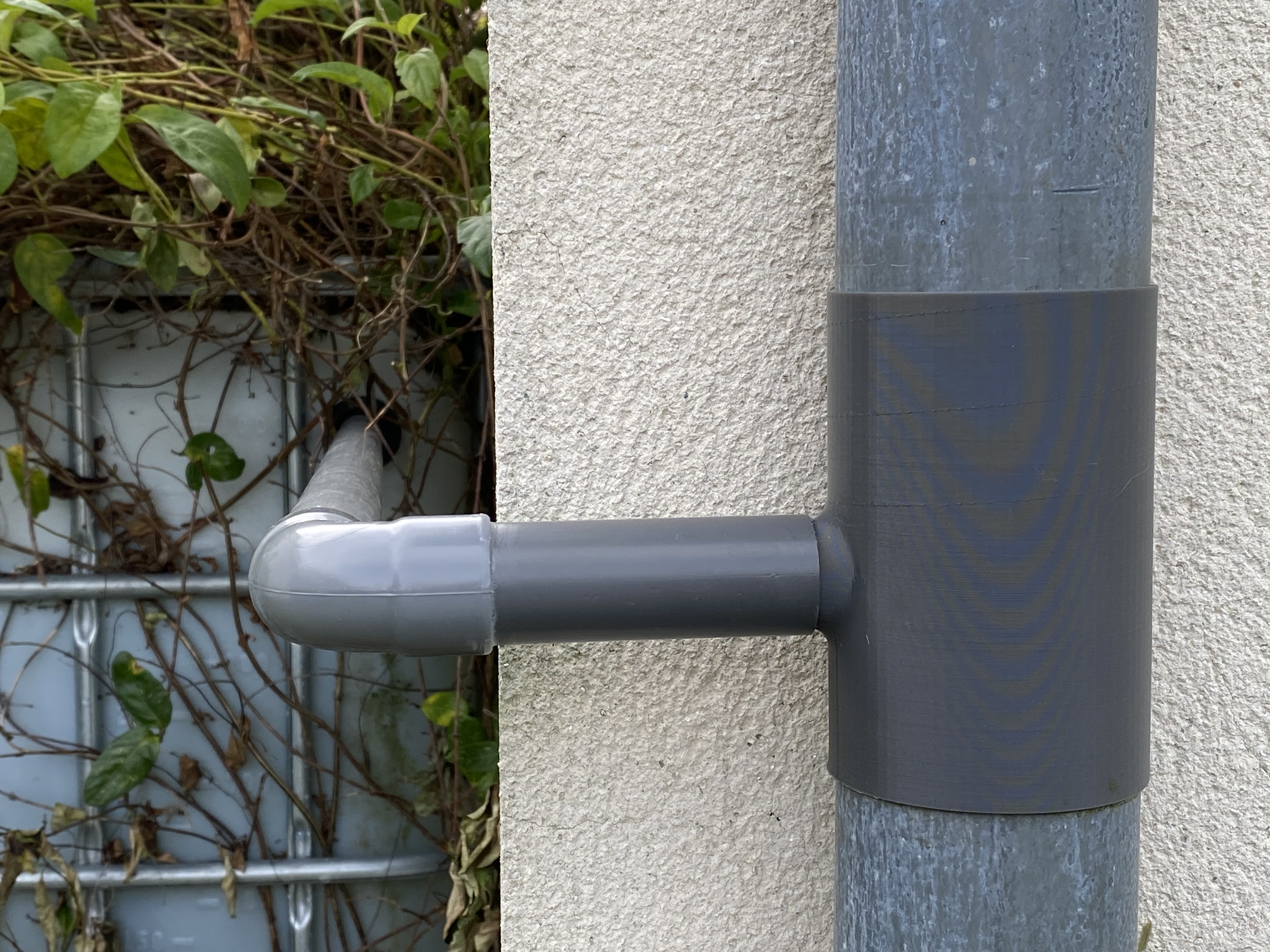Rain harvester for 80mm zinc gutter
