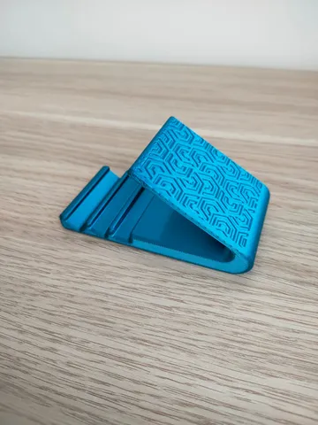 Phone Stand (Simple & Useful)