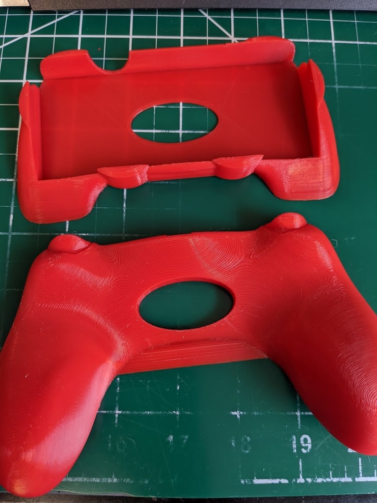 Miniatura 2 do modelo 3D NES CONTROLLER GRIP