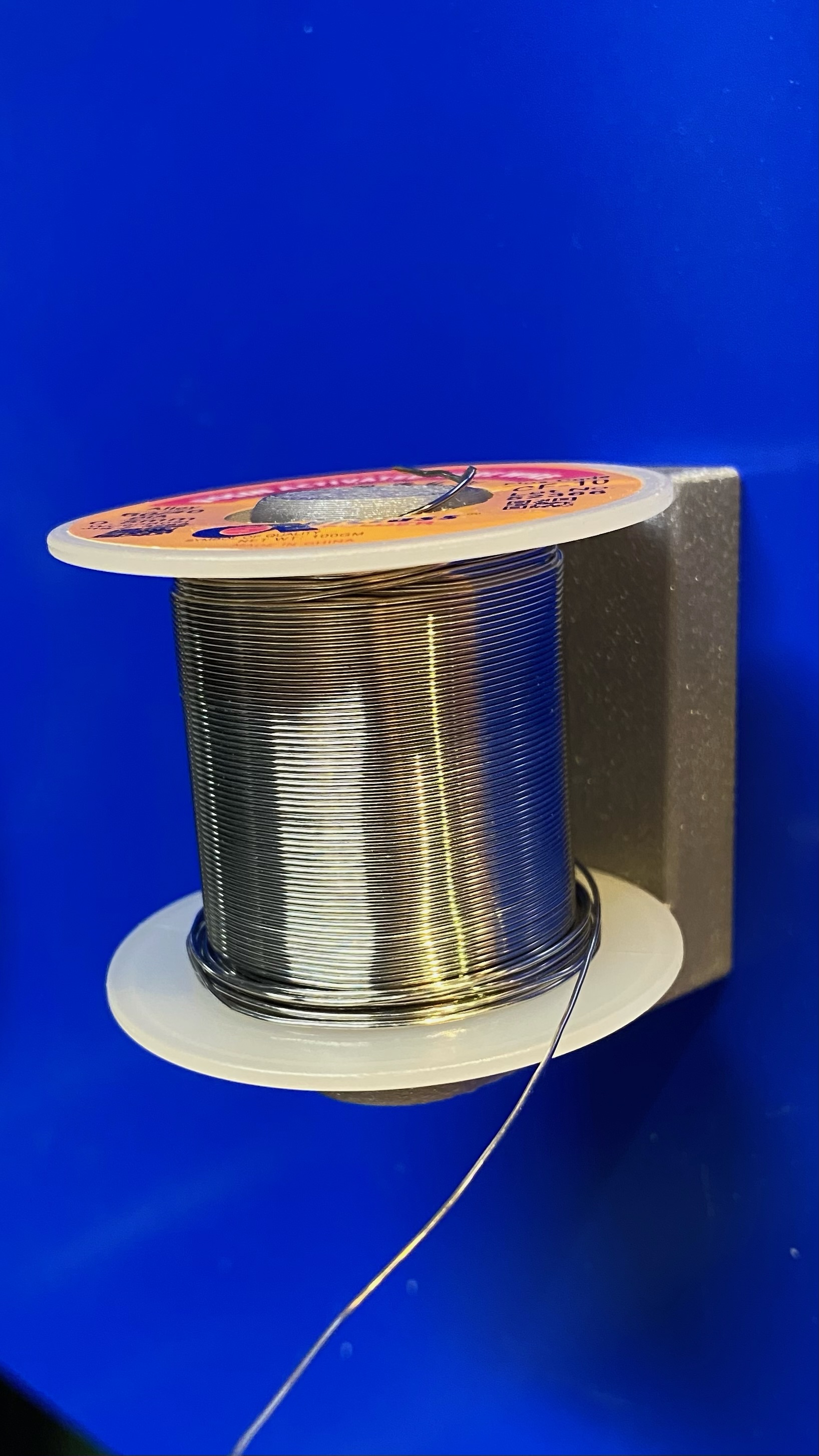Simple Soldering Tin Holder with magnets