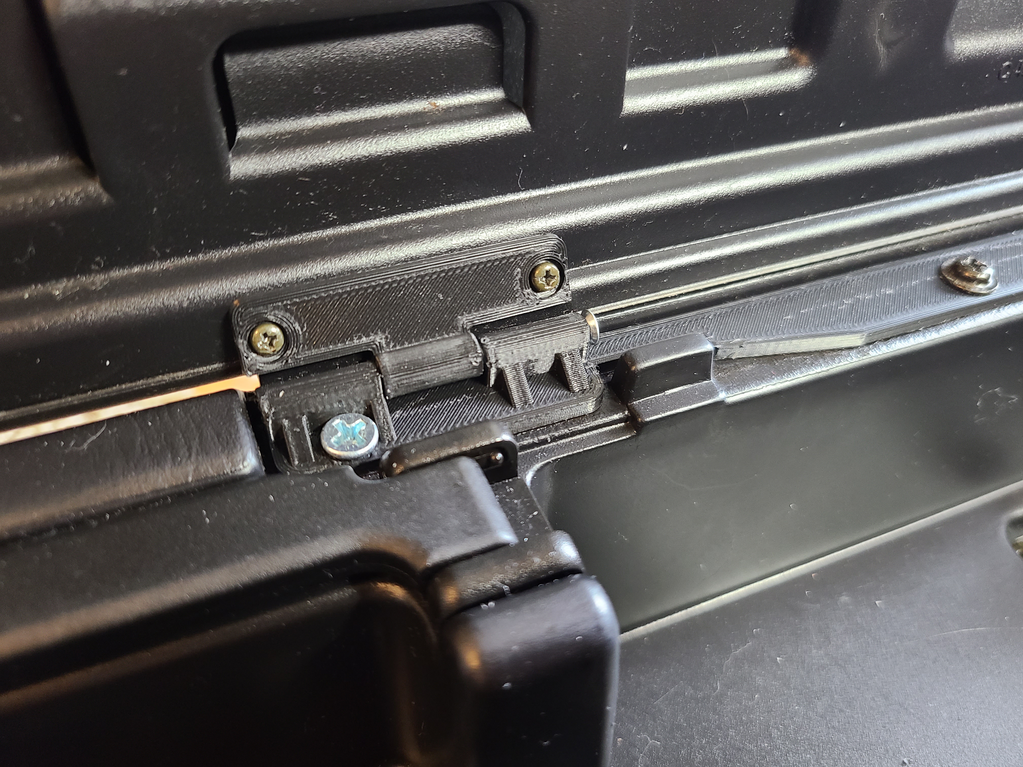 1999 - 2000 NB1 Mazda Miata Console Hinge
