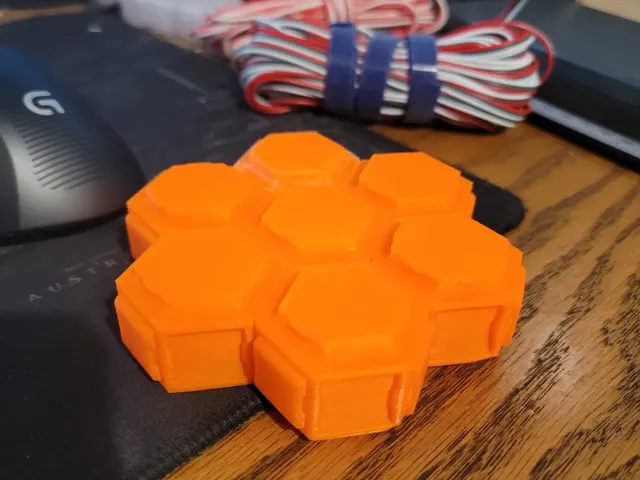 Snappy Hex - Click-lock Modular Hexagons