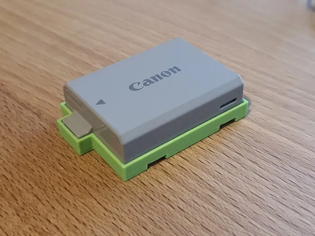 Canon LP-E5 Battery Cover