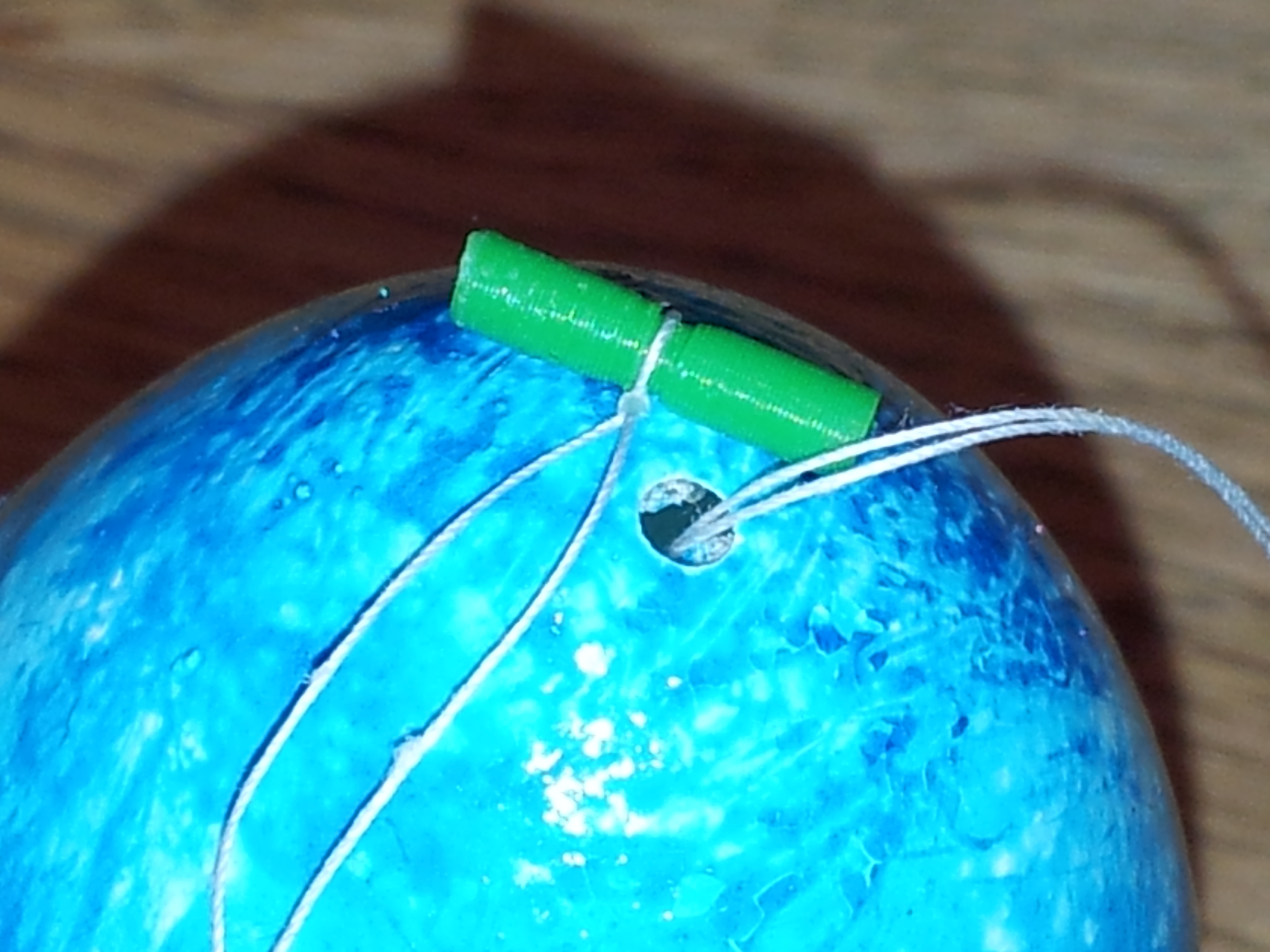 Easter-Egg Hanger Thread Mount - Osterei Faden Befestigung
