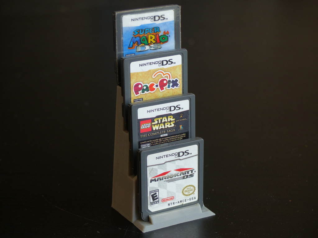 Nintendo DS & 3DS Game Tower Display