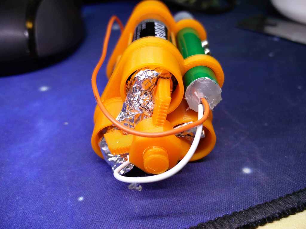 Miniatura 3 do modelo 3D Laser AA Battery Mount