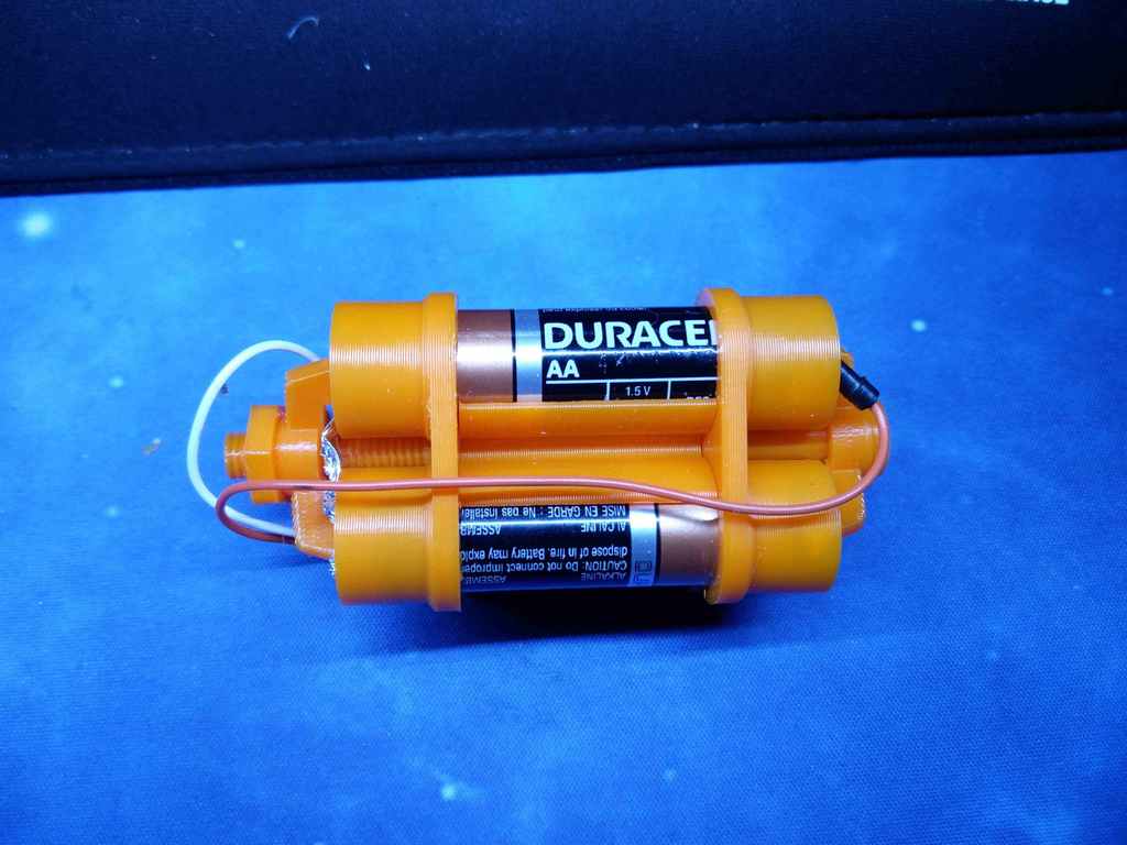 Miniatura 7 do modelo 3D Laser AA Battery Mount