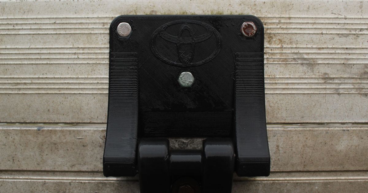 Hinge for Toyota Hilux tray (PZQ84AP545) Australia by Pineapple Dan