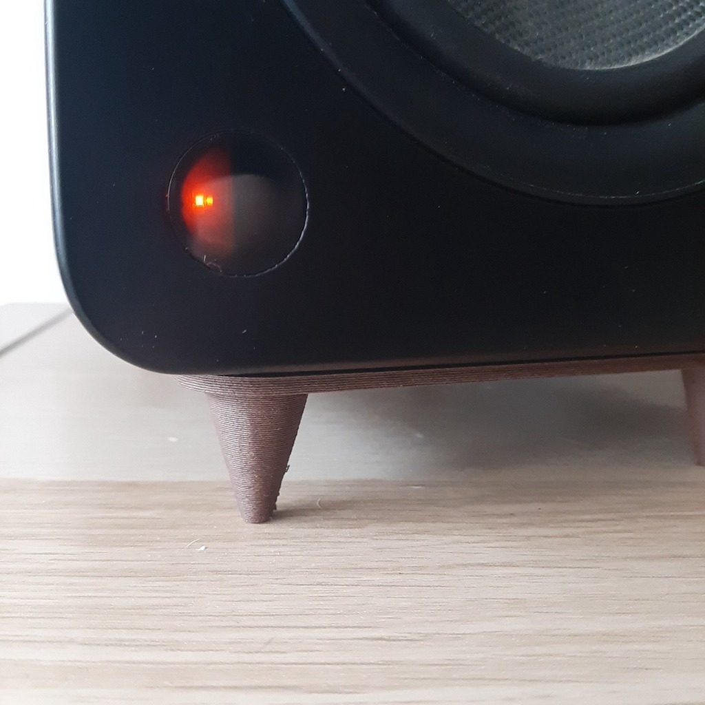 Speaker Angled Tabletop Stand
