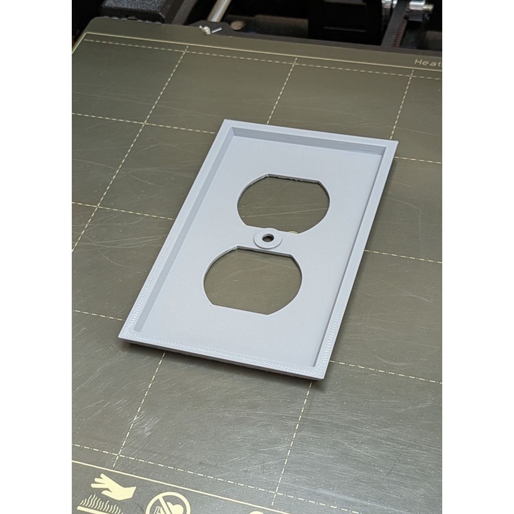Duplex Outlet Wall Plate