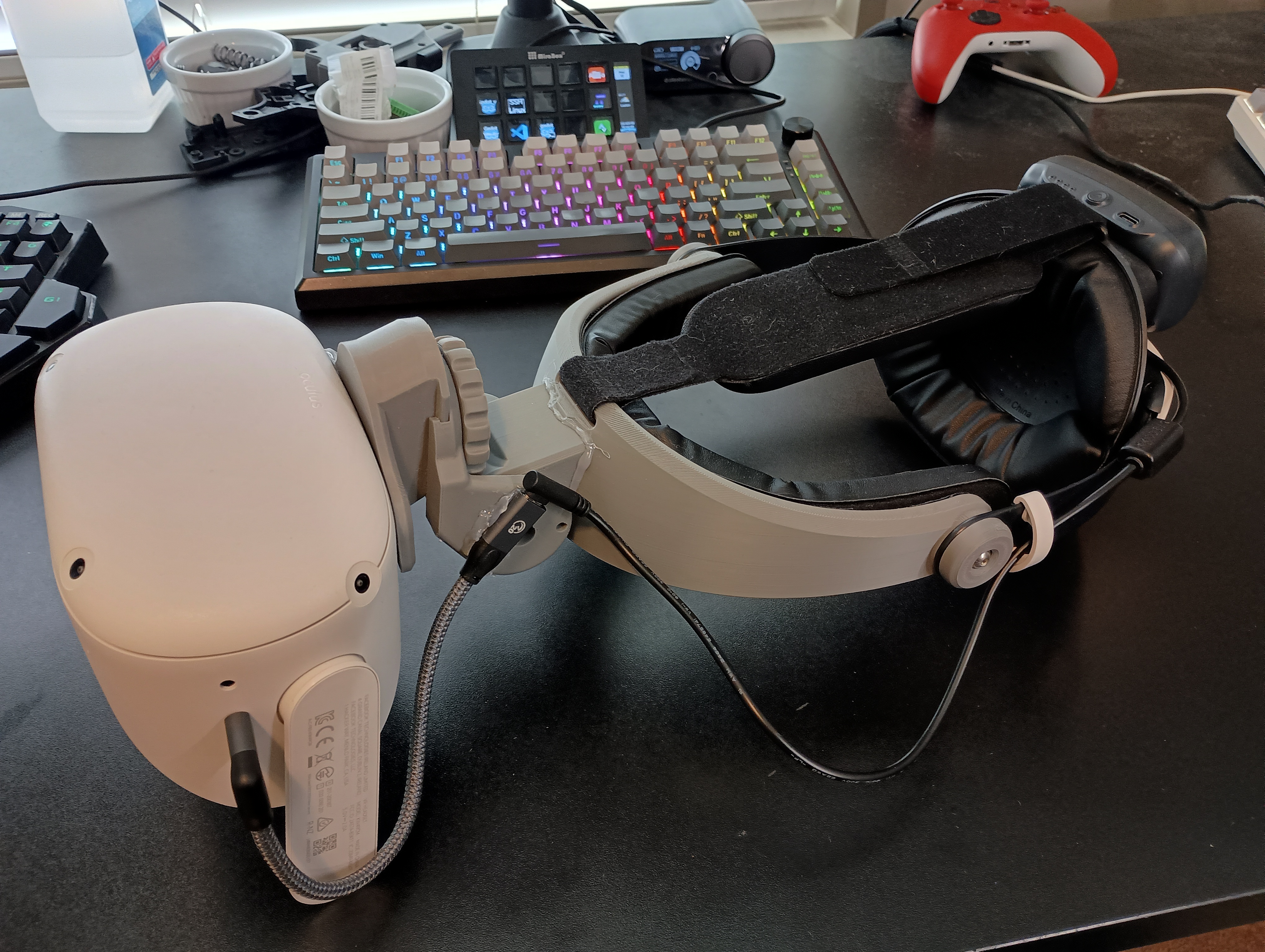 Flip-up VR head strap for Quest 2