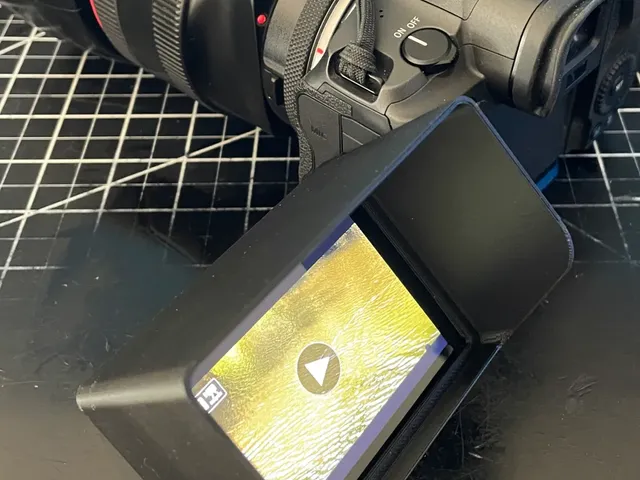 Screen hood for Canon R5