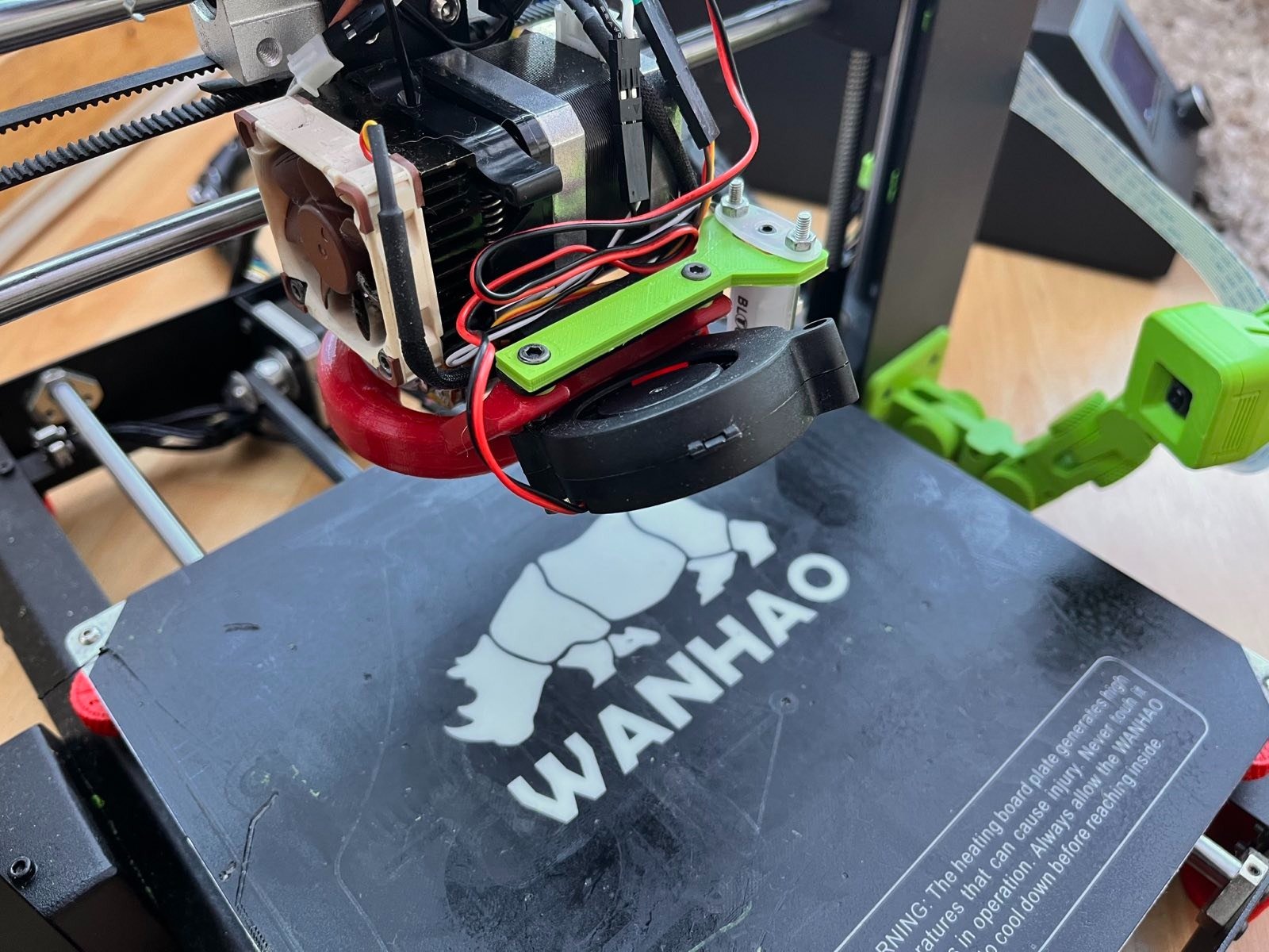 Wanhao I3 Duplicator BLTouch Bracket by Scott Gibb | Download free 