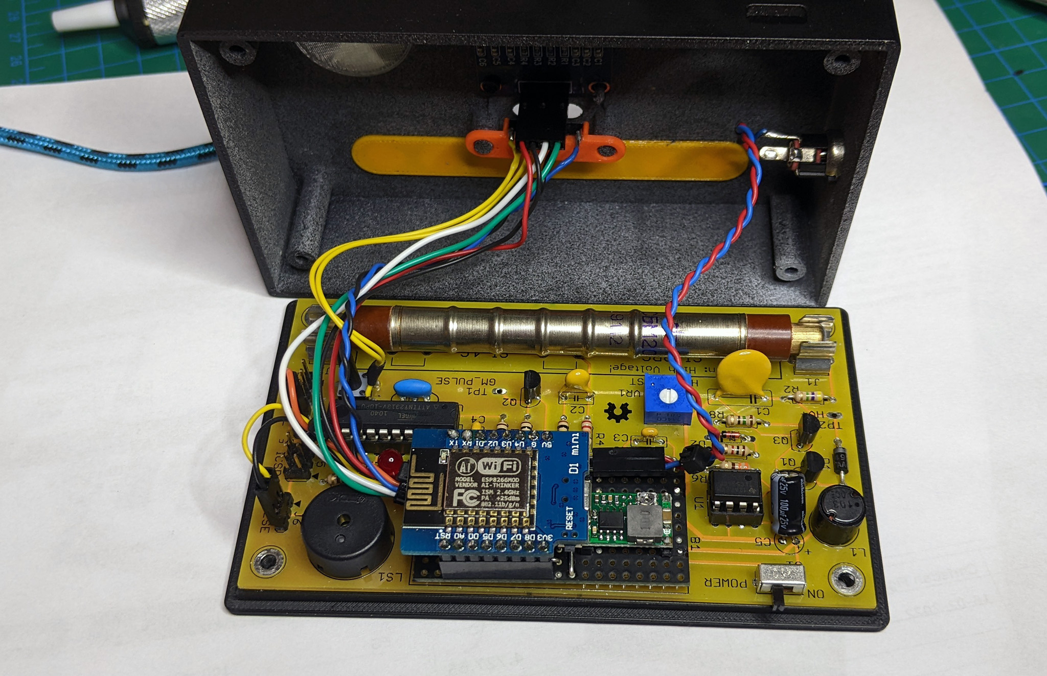 MightyOhm Geiger Counter Case by flazer Download free STL model