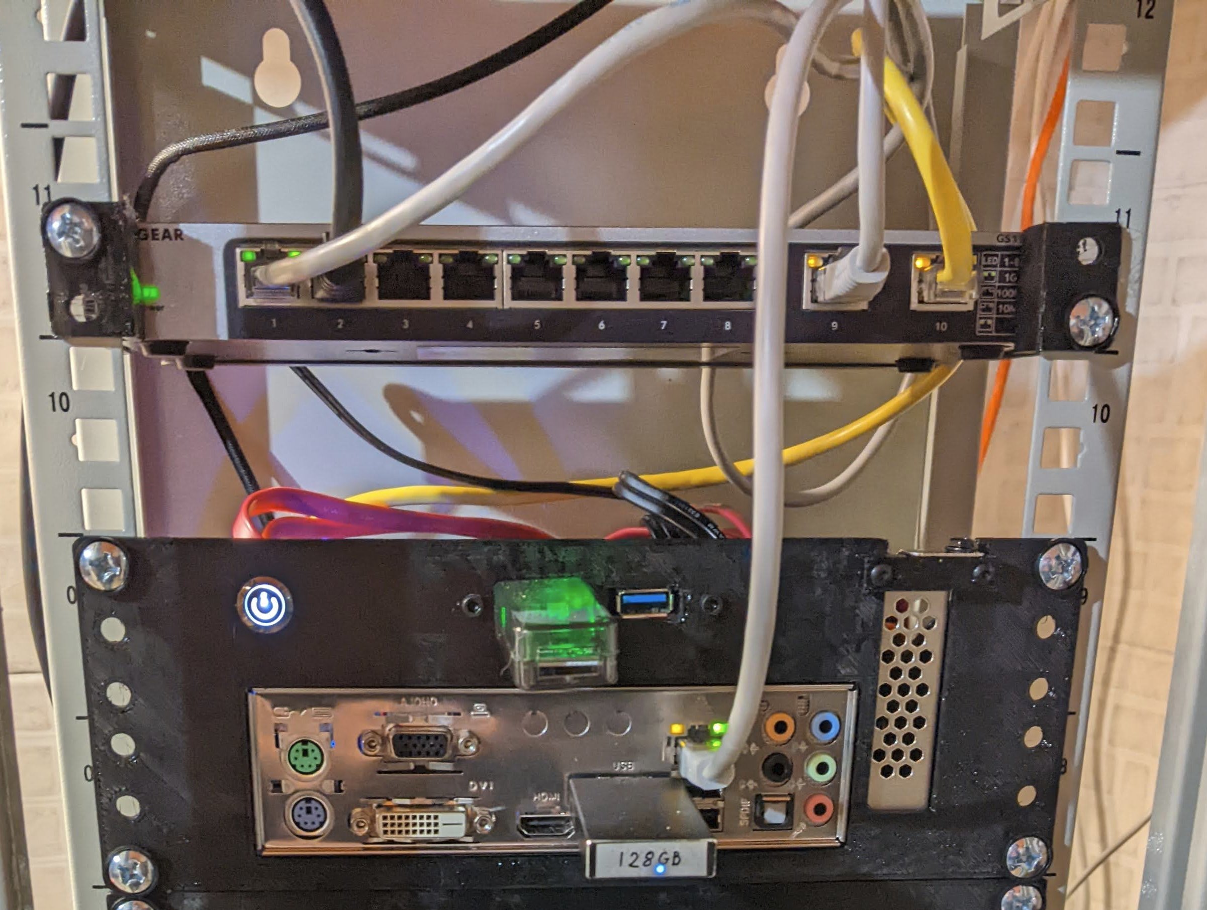 GS110MX bracket for 10 inch rack