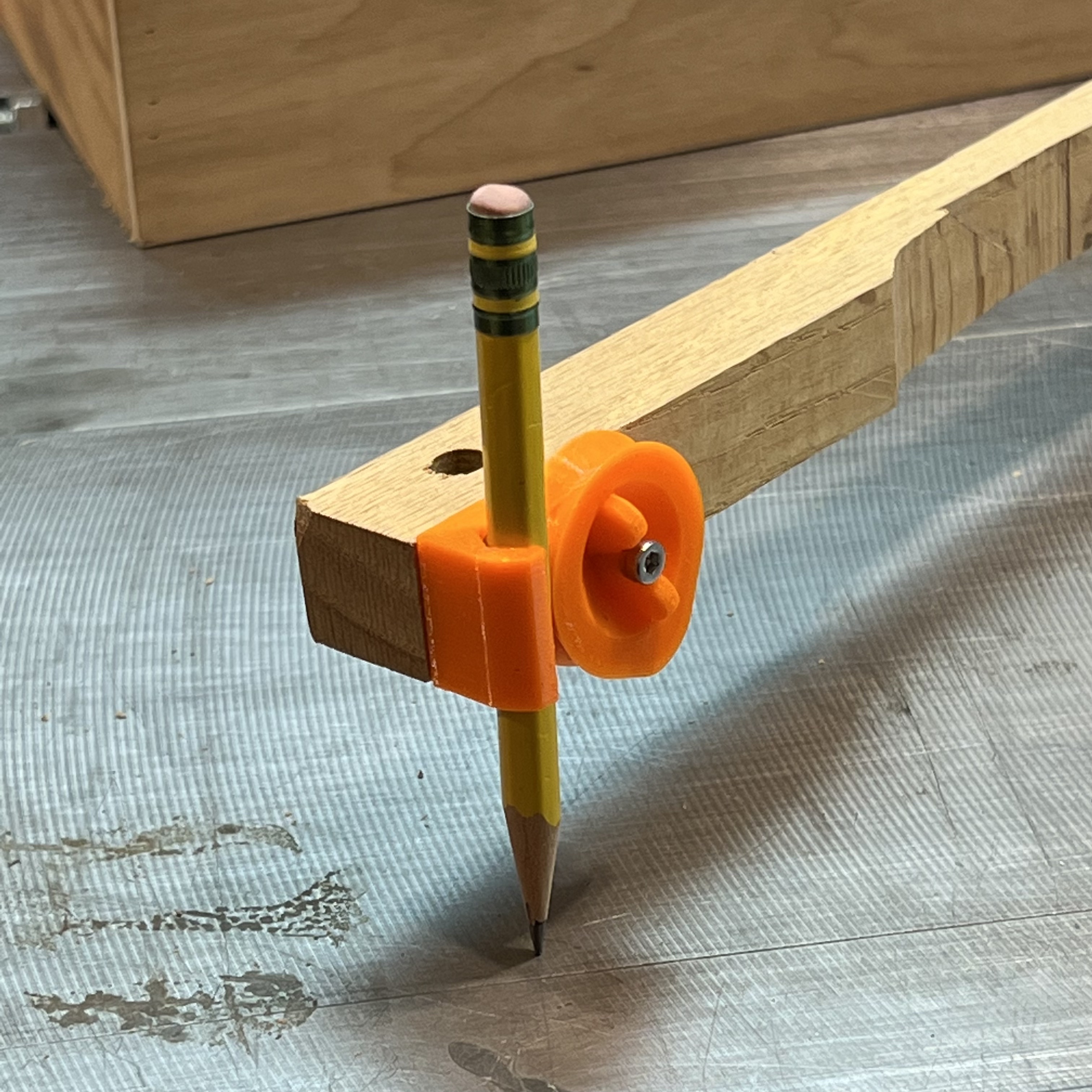 No 2 Pencil Cam Clamp by mscalora Download free STL model