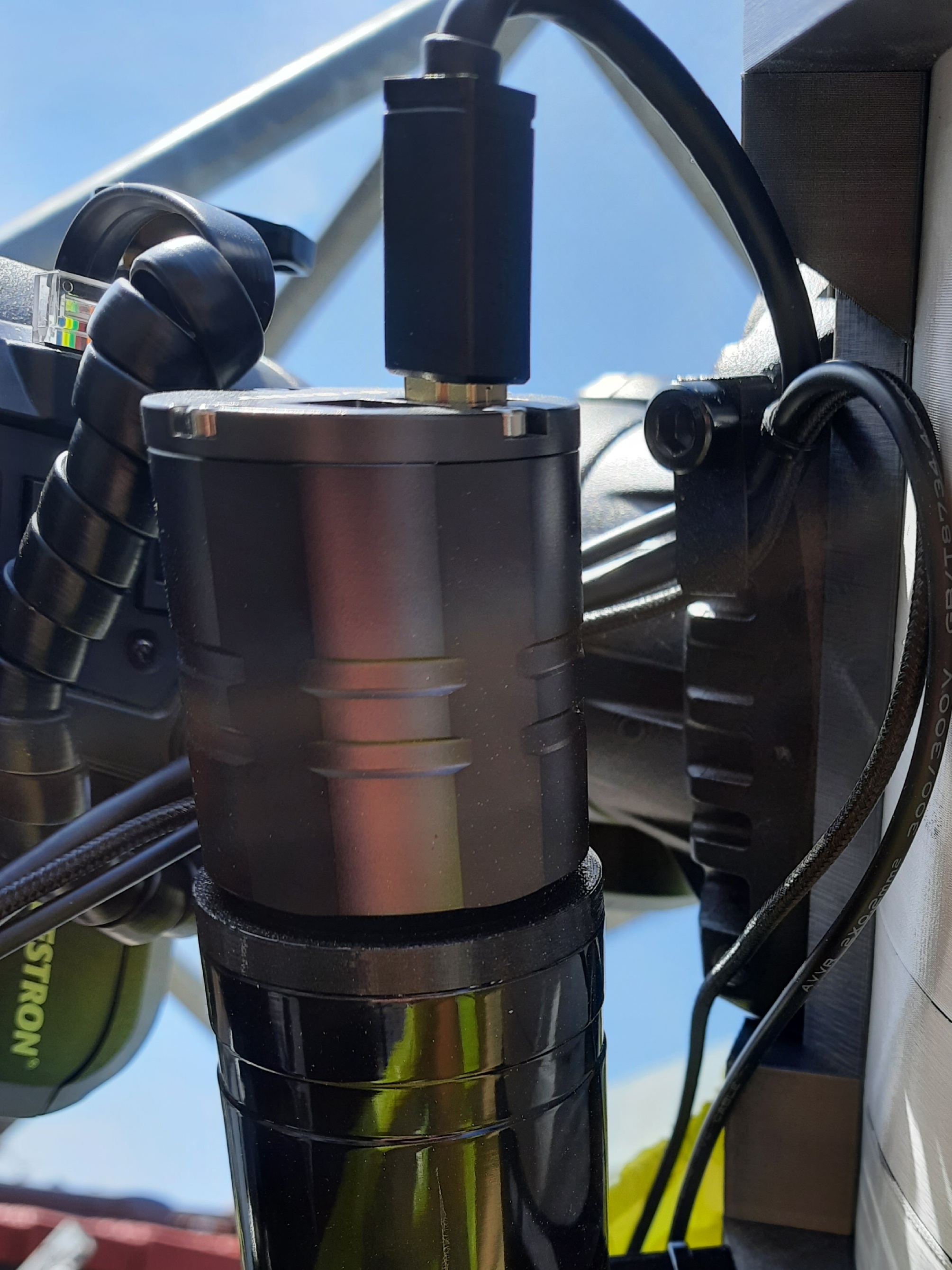 Cable Management Clip for Telescope Mount by Julek Download free STL