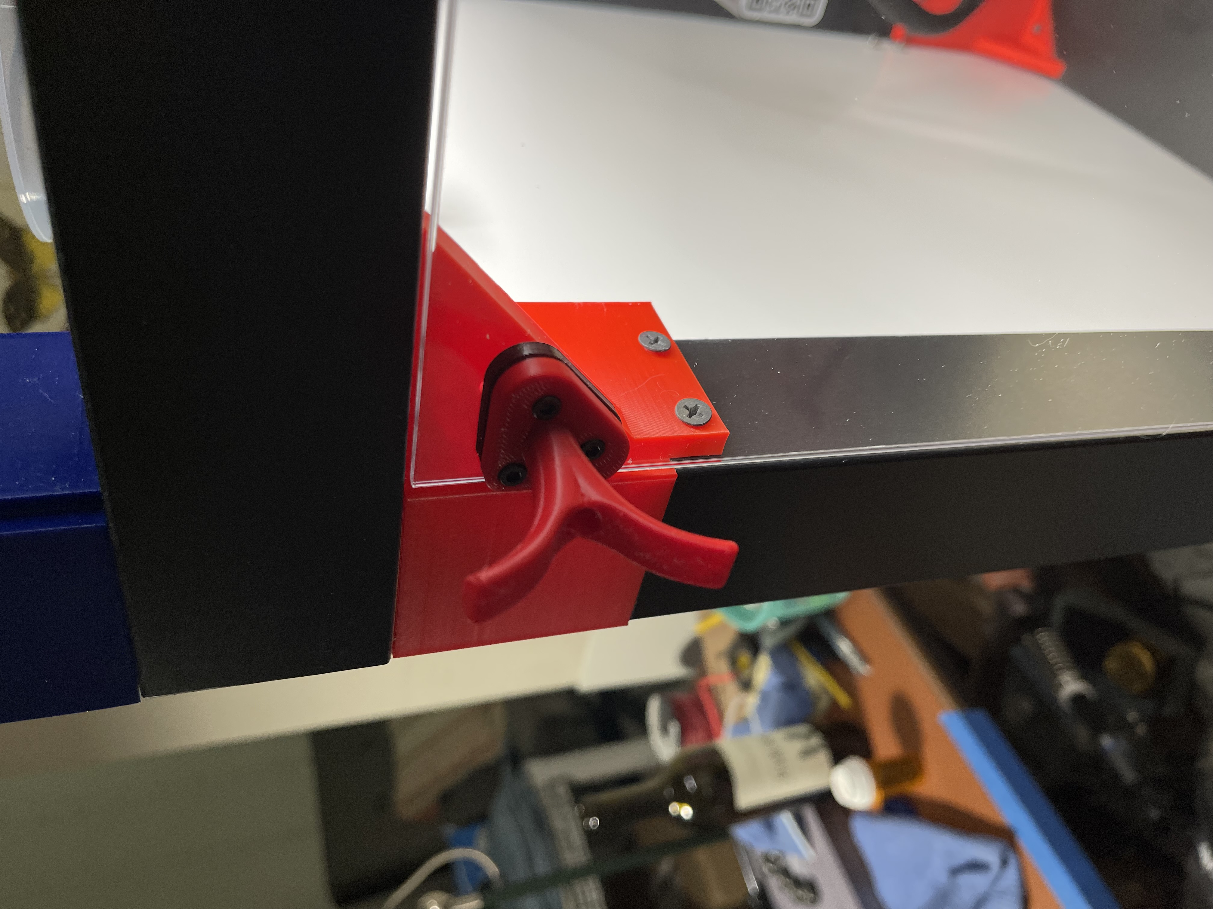 Magnetic Plexiglass Latch Handle