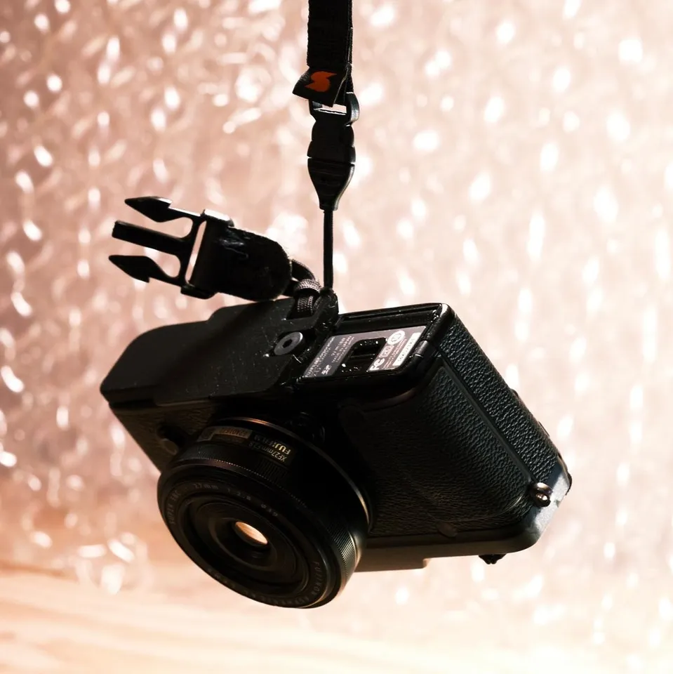 OLD VERSION - Fujifilm X-E2 Compact Arca Tripod Plate by antlers