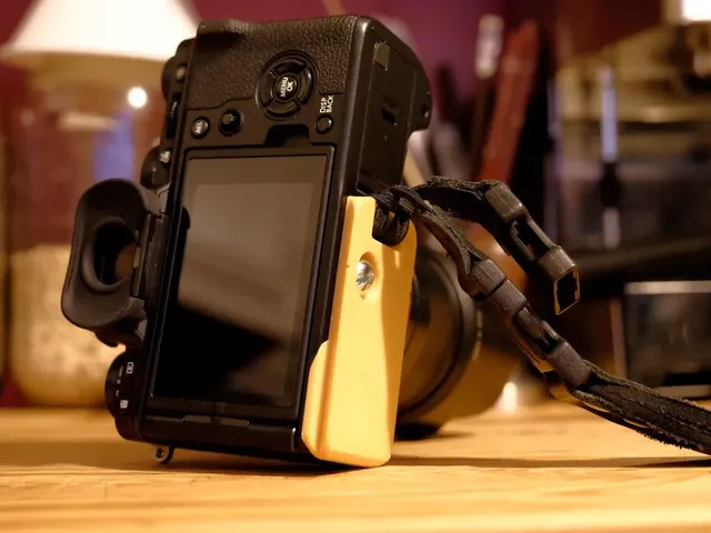 Fujifilm X-T4 Compact Arca Tripod Plate