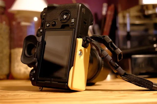 Fujifilm X-T4 Compact Arca Tripod Plate