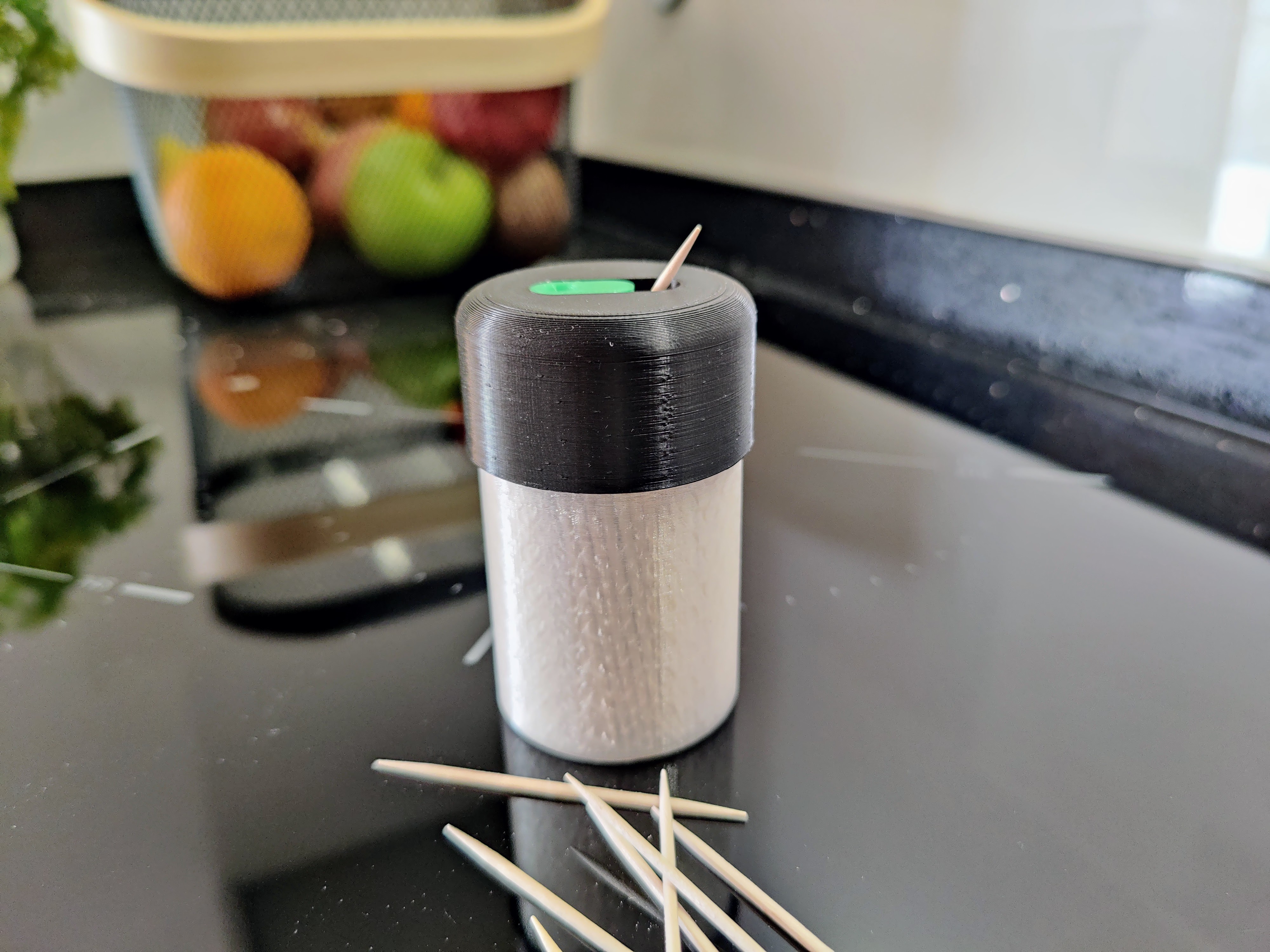 Toothpick holder