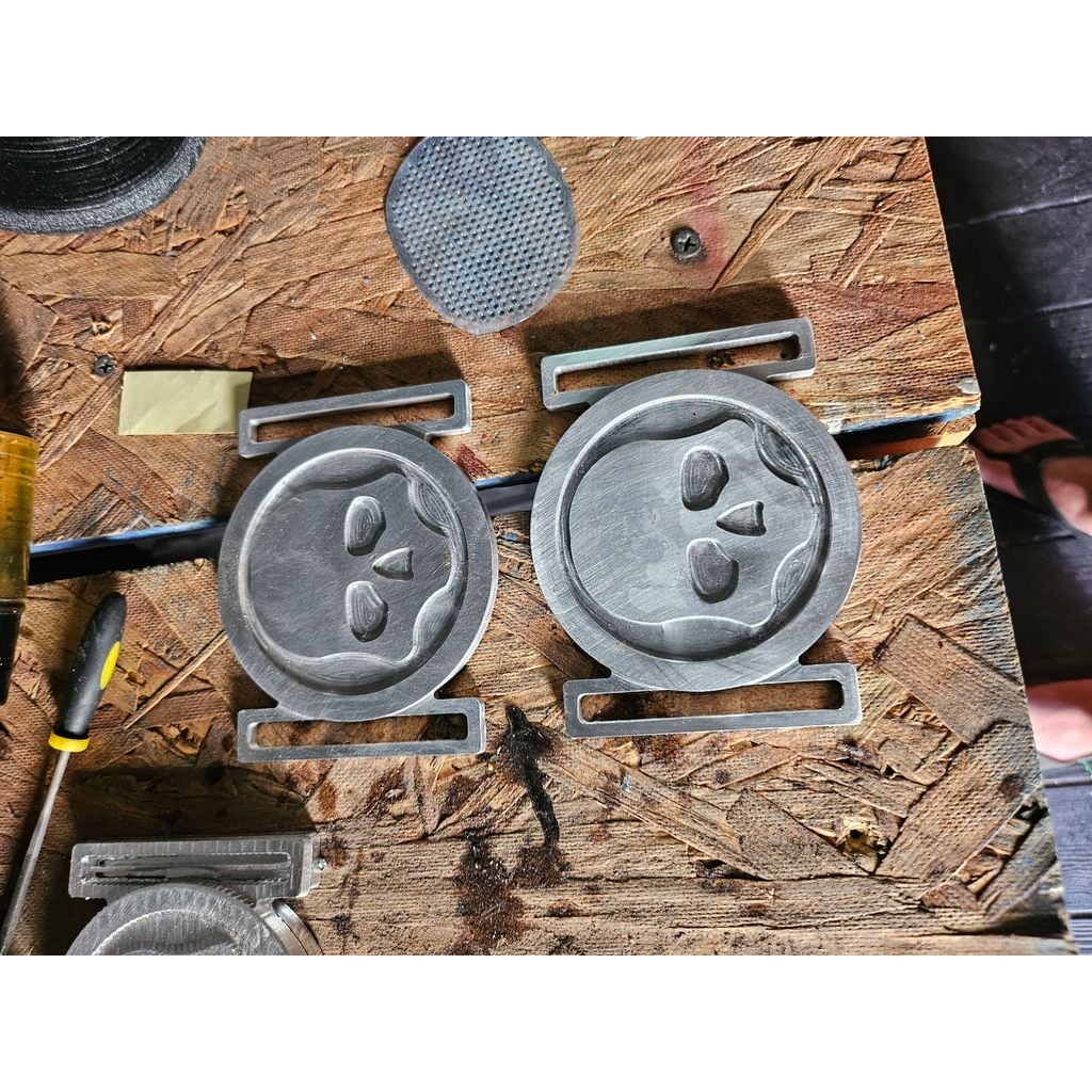 HELLDIVER 2 SKULL BUCKLE