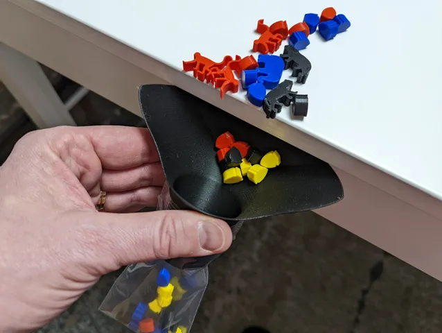 Parametric Bag Loading Funnel