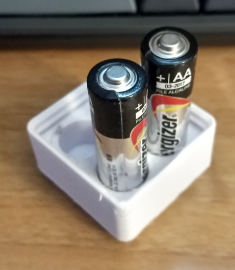 Gridfinity compatible 1x1x1_5 battery holders by FirstSurvivor ...